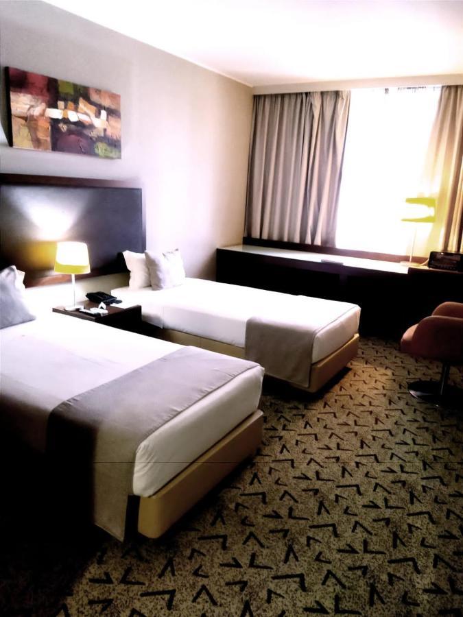 Skyna Hotel Luanda Kültér fotó