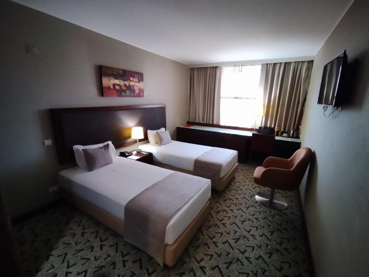Skyna Hotel Luanda Kültér fotó