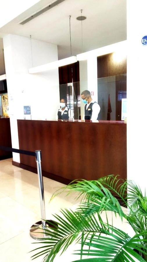 Skyna Hotel Luanda Kültér fotó