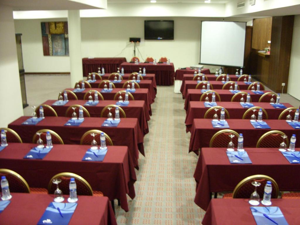 Skyna Hotel Luanda Kültér fotó