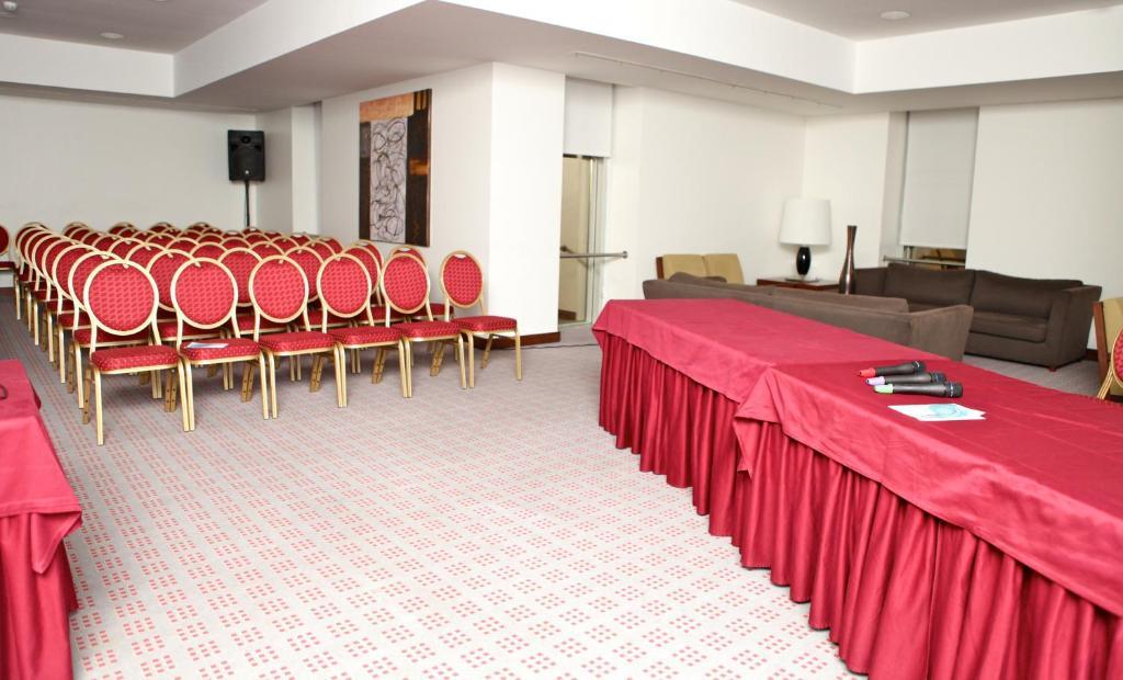 Skyna Hotel Luanda Kültér fotó