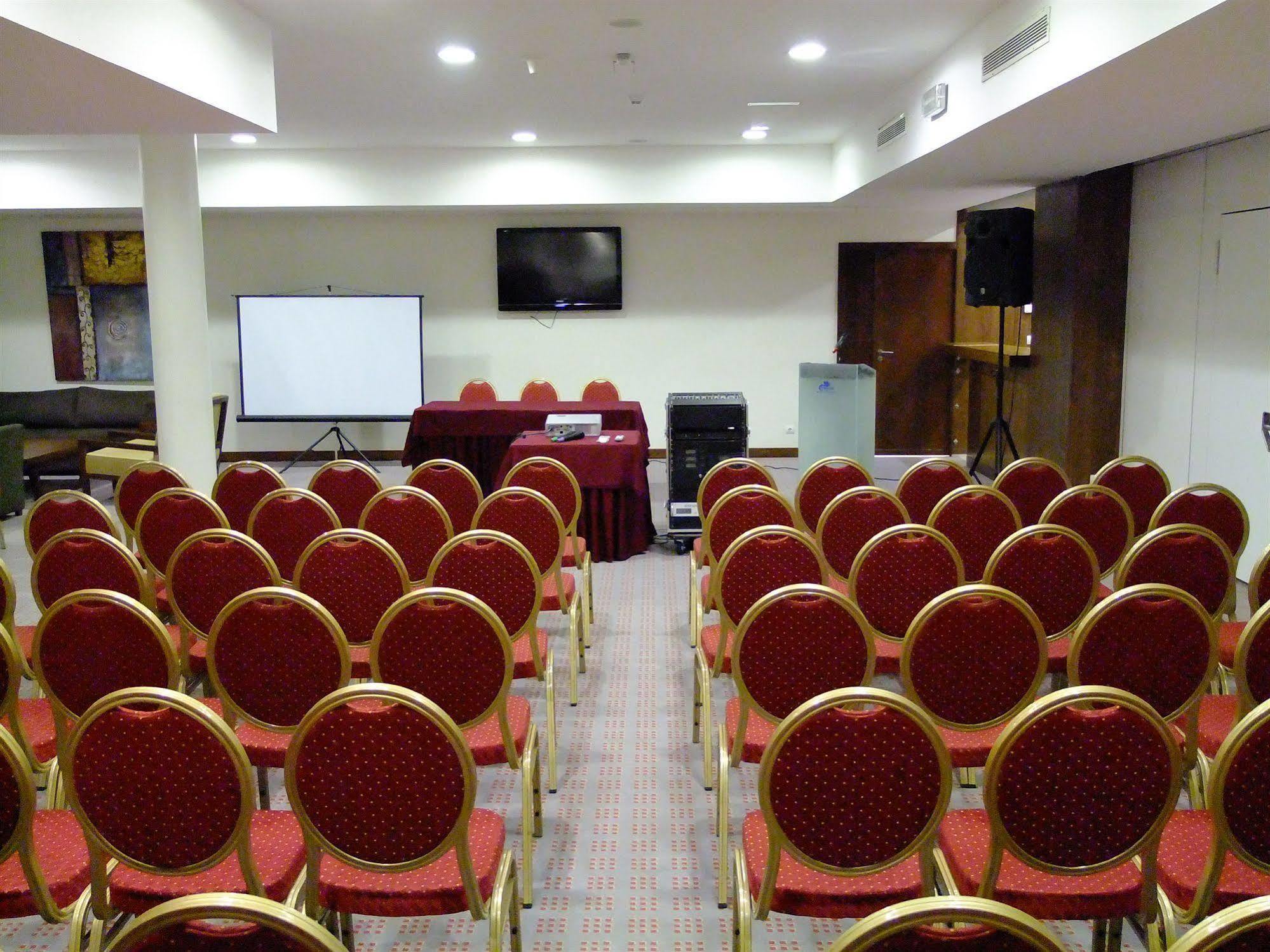 Skyna Hotel Luanda Kültér fotó