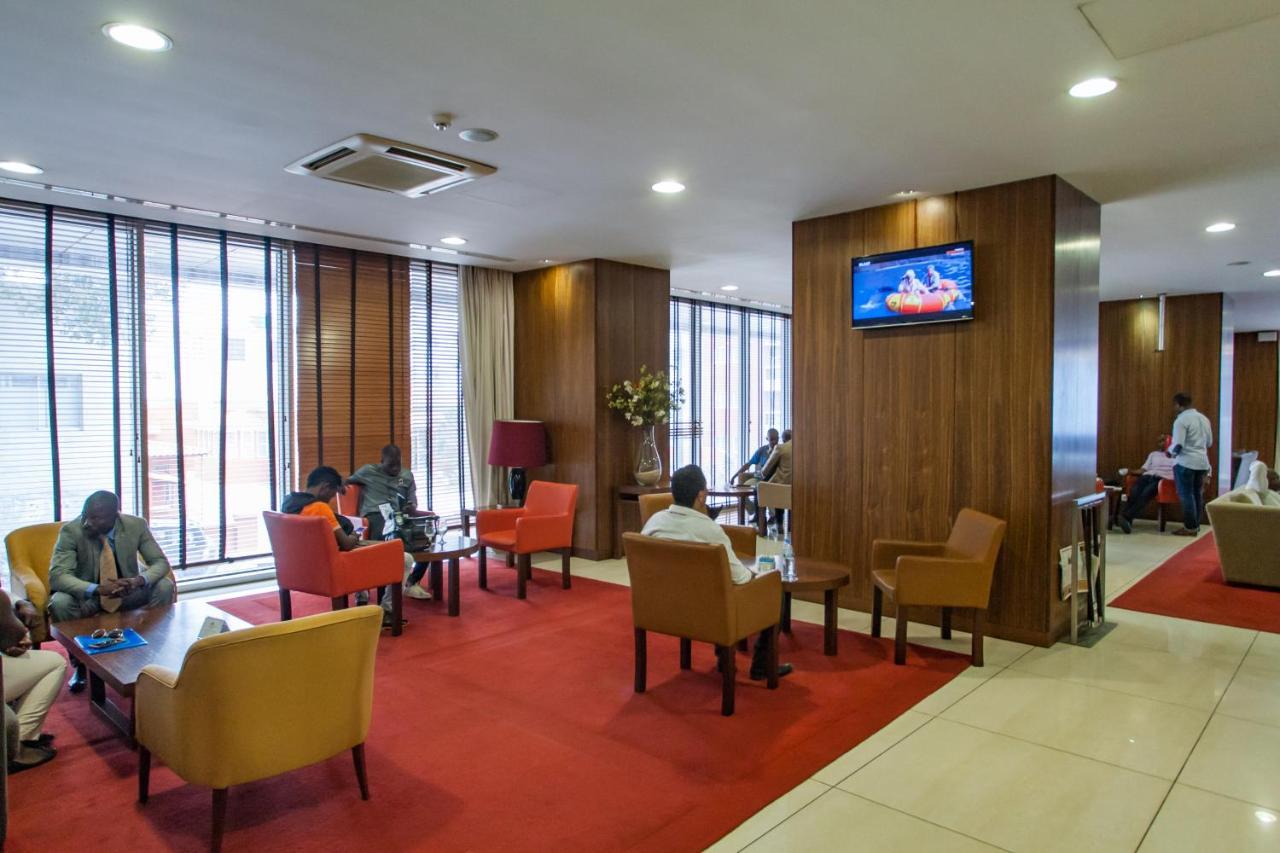 Skyna Hotel Luanda Kültér fotó
